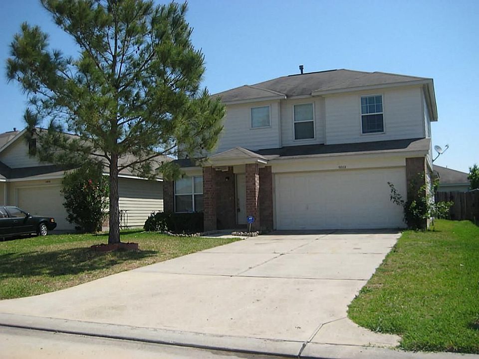 1st image of 7802 American Holly Ct