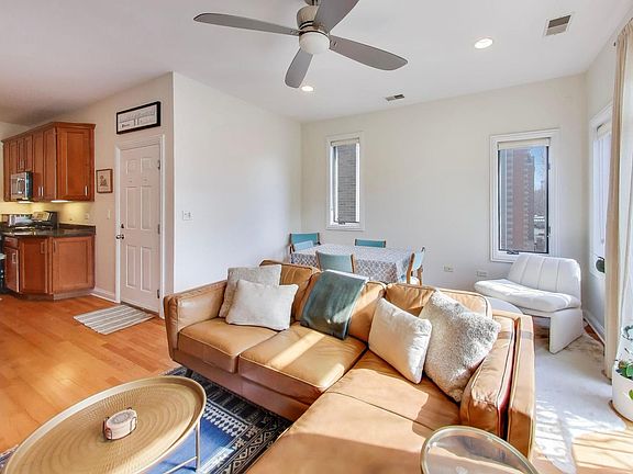 5th image of 1442 W Cortez St #2