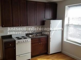 5554 W North Ave APT 301, Chicago, IL 60639