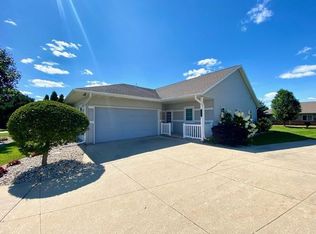 945 E Windfield Ct #19, Beloit, WI 53511