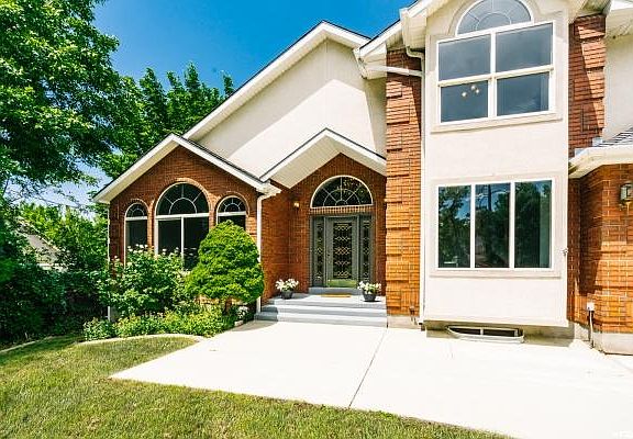3rd image of 2859 E Casto Ln