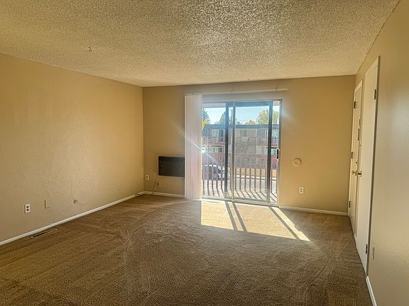 3rd image of 2400 Pattison Ave #D