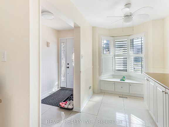 4th image of 1518 Woodruff Cres