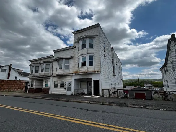 939 Chestnut St, Kulpmont, PA 17834