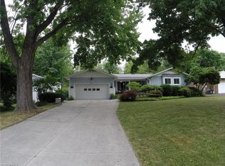 199 Coventry Dr, Painesville, OH 44077