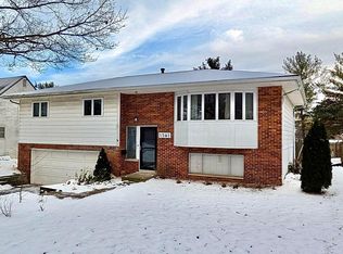 1341 Boxwood Dr, Columbus, OH 43229