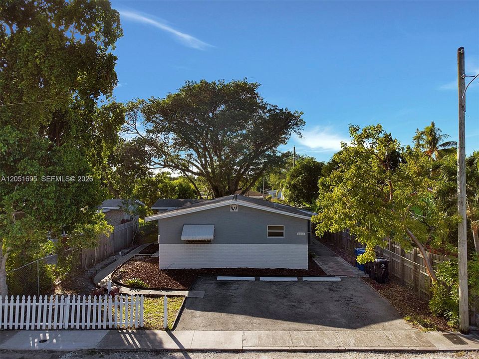 1st image of 1515 NW 2nd Ave