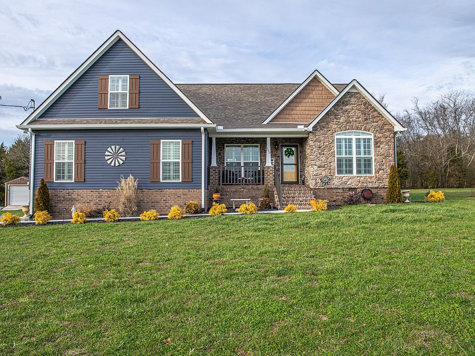 1st image of 120 S Branch Ct