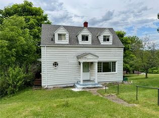 421 McGeary Ave, Monessen, PA 15062