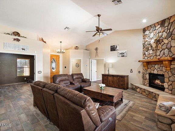 4th image of 20416 E Bronco Drive