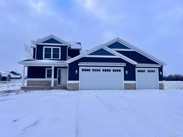 2524 Limerick Dr, Bay City, MI 48706