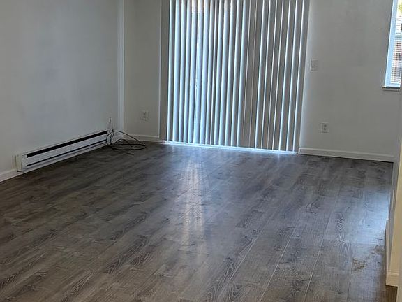 4th image of 3555 S Bascom Ave #2