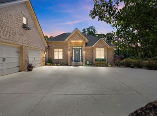 2626 Fox Ridge Rd, Asheboro, NC 27205