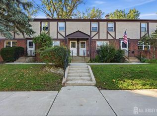 263 Newman St, Metuchen, NJ 08840