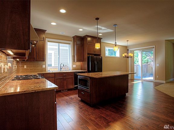 3rd image of 6414 83rd Avenue Ct W
