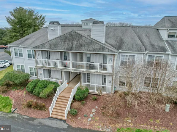 405 Waters Edge Dr #56, Newark, DE 19702