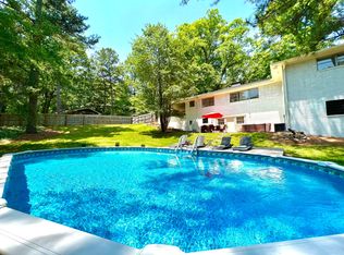 2584 Wood Hill Ln, East Pt, GA 30344
