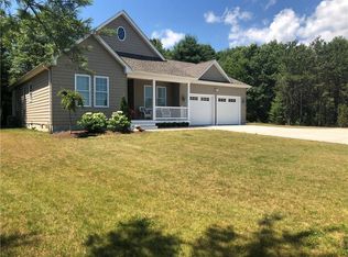 15 Kendall Ct, Charlestown, RI 02813