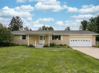 840 Michaels Rd, Tipp City, OH 45371