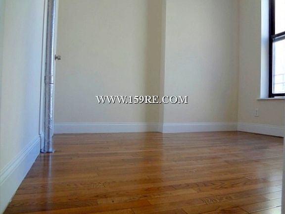4th image of 561 W 179th St APT 4C
