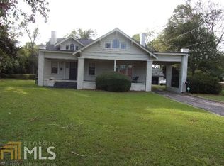 517 N Main St, Tennille, GA 31089