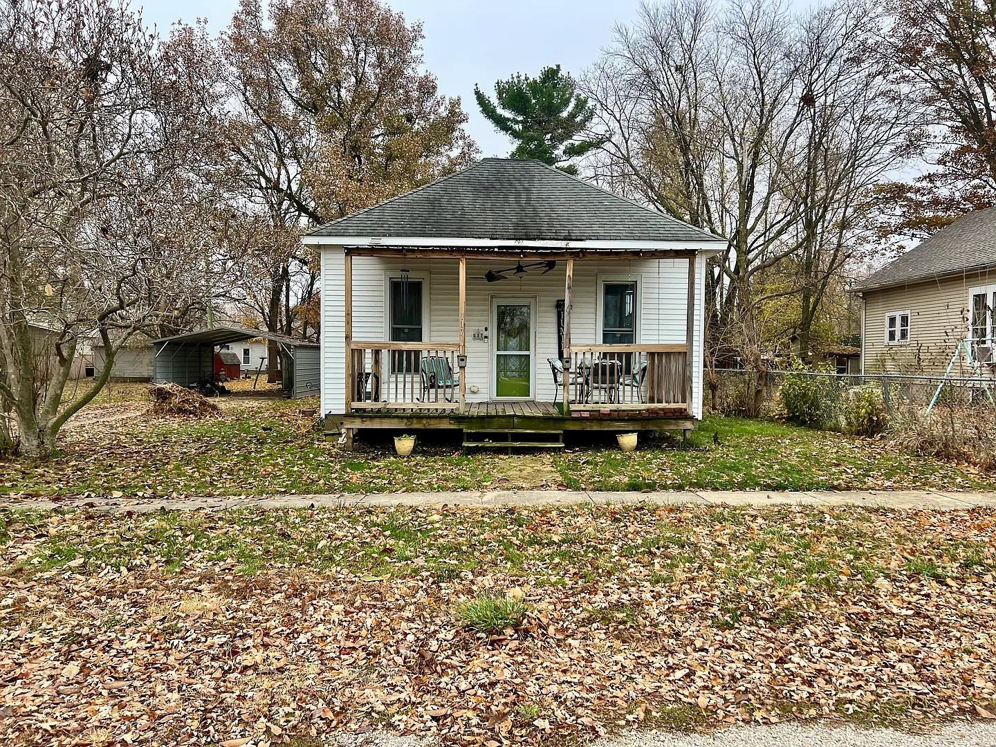 117 W South St photo 1
