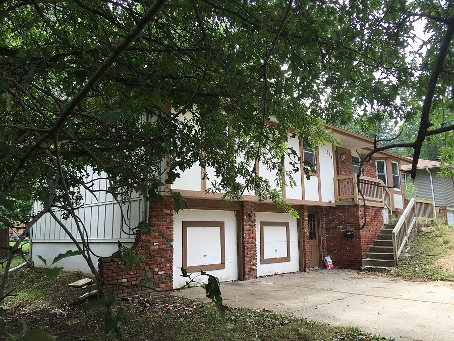 2nd image of 513 Hargis Ln