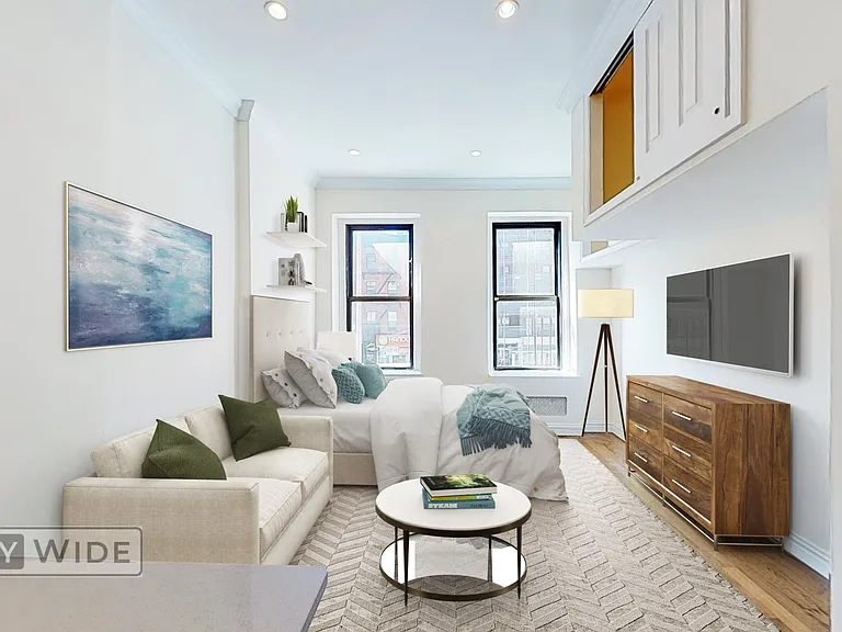 1570 2nd Ave #1C — Photo 1