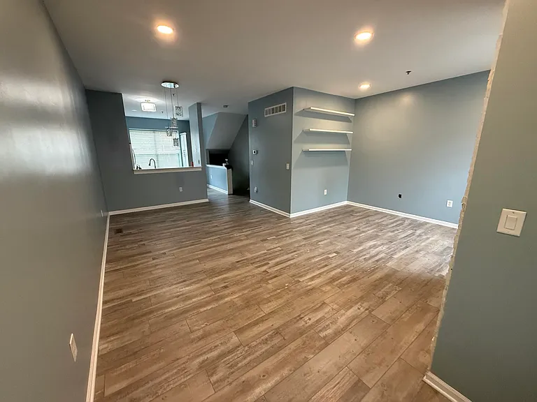 25582 Saint James — Photo 4