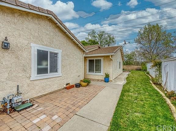 2nd image of 25614 Alicante Dr