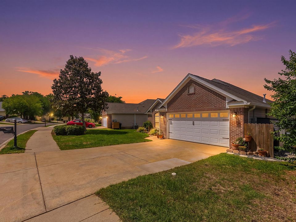 1st image of 8424 Ivy Brook Ln