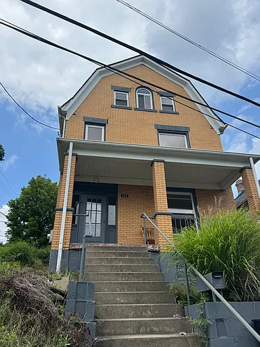 142 Dorothy St #1 Photo 1