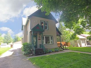 333 Wilcox Ave, Elgin, IL 60123