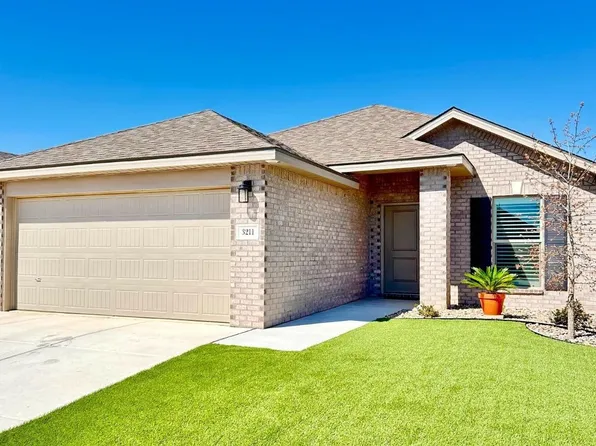 3211 Aberdeen Ave, Wolfforth, TX 79382