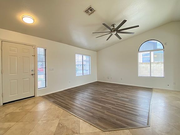 4th image of 8208 W Palmaire Ave
