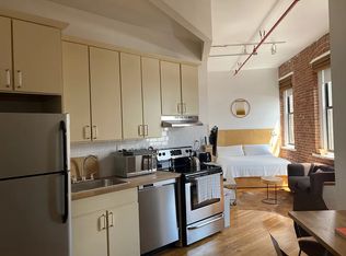 99 Sutton St APT 323, Brooklyn, NY 11222