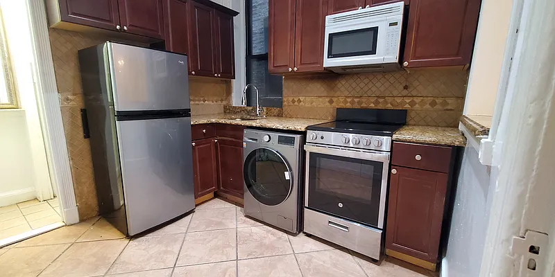 Rented by REAL New York | media 1