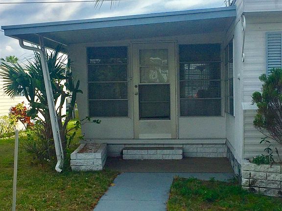 Front Porch Entry to Florida Room