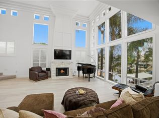 30140 Point Marina Dr, Canyon Lake, CA 92587