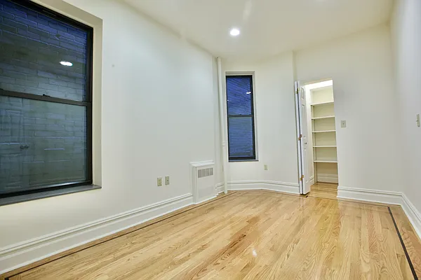 Rented by J & L Holding Corporation | media 16