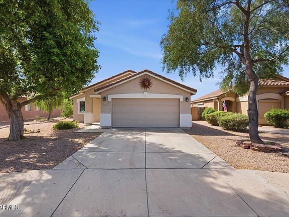 3rd image of 10425 E BIRCHWOOD Avenue