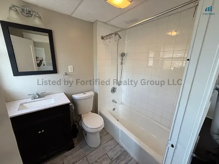 170 King St #2 — Photo 7