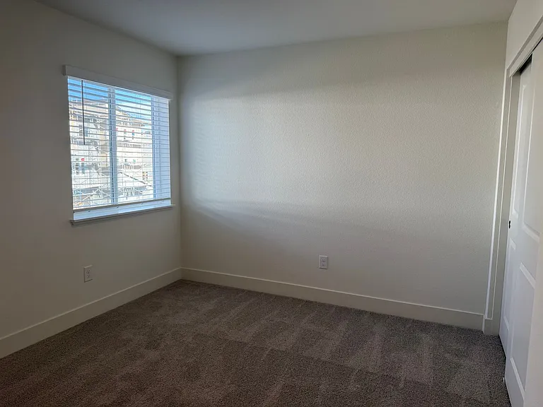 3611 George Sullivan Pkwy — Photo 17