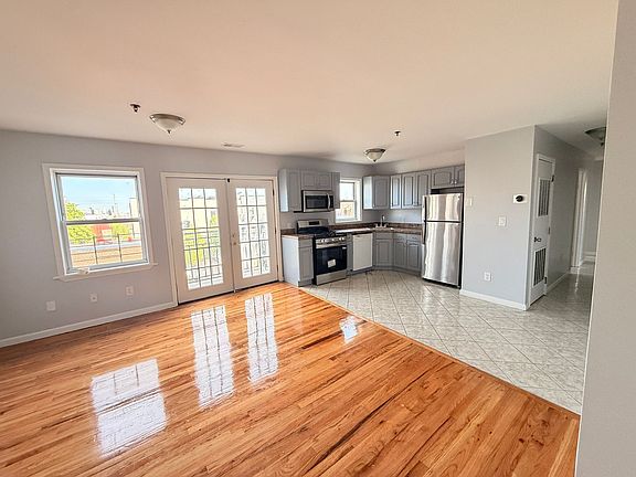 2nd image of 810 New York Ave #25E