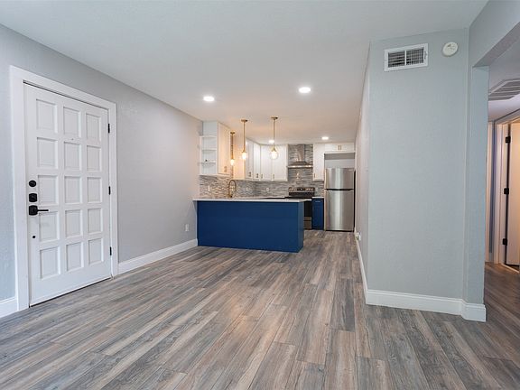 3rd image of 6065 Milton St APT 133
