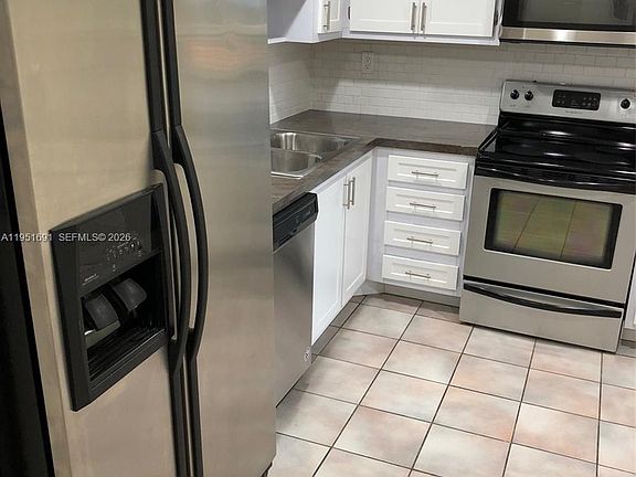 4th image of 20840 San Simeon Way APT 702