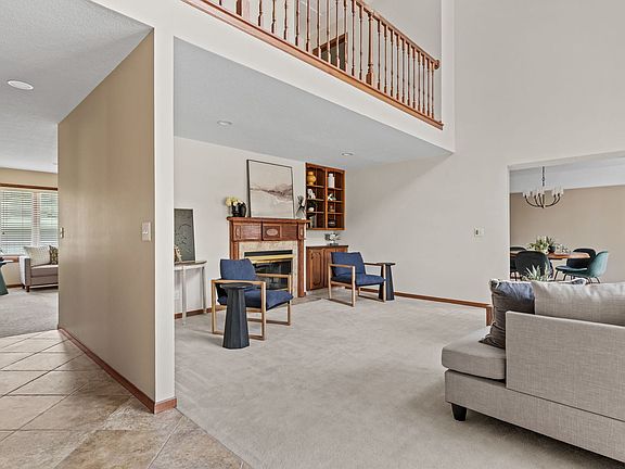 5th image of 5018 Turnberry Ln