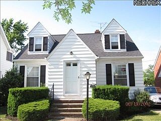 2nd image of 22051 Fuller Ave