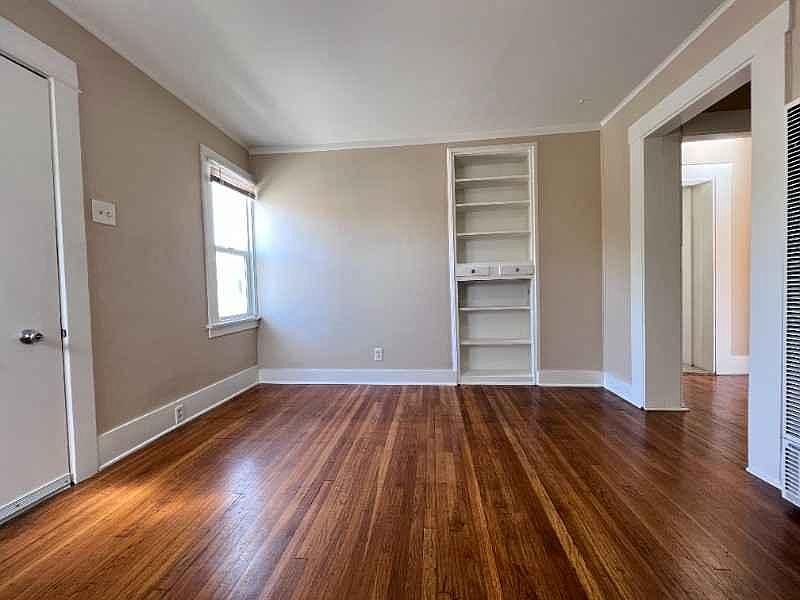 2nd image of 1182 9tth St