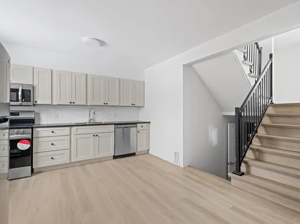 16 A Ruben Ct #16, Halifax, NS B2X 1M1